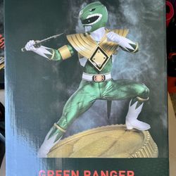 M.M.P.R. Green Ranger 1:4 Scale Statue