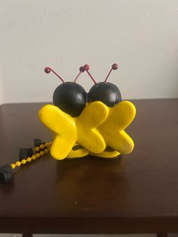 Poly resin Bumblebees