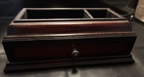 Jewelry case