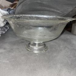 Federal Clear Depression Glass Fruit Bowl on Pedestal