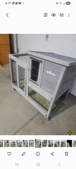 Chicken coop  great condition