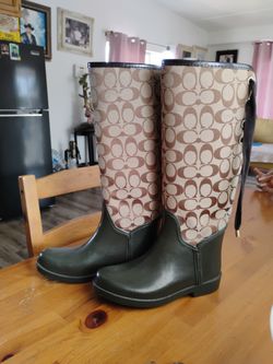 Coach rainboots