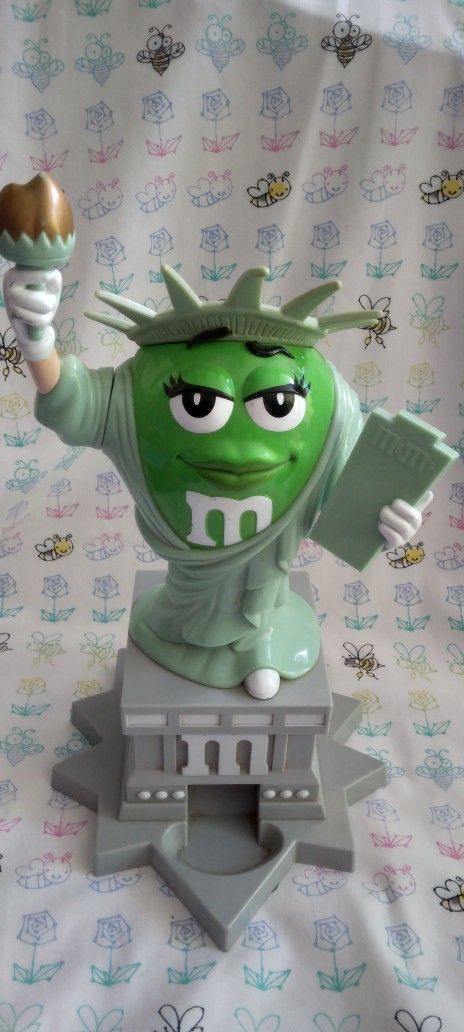 Ms Liberty Statue Of Liberty M&M Candy Dispenser Lady Green