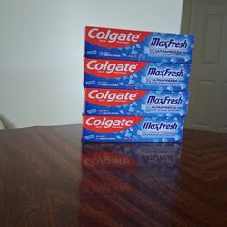 Colgate Max Fresh 6.3 oz