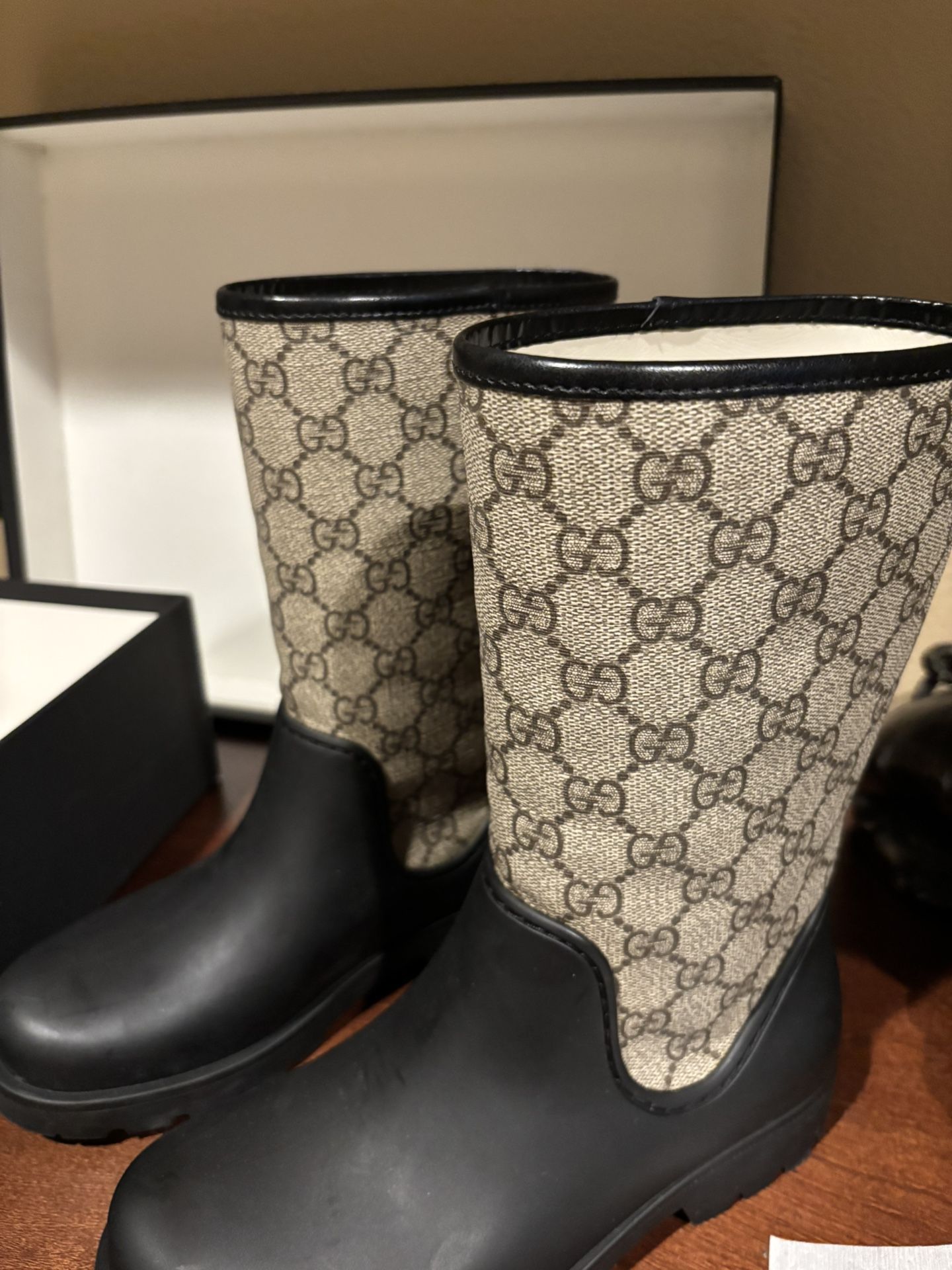 Kids Size Gucci Boots 