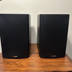 2 X Polk audio model  30 series 2 black