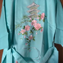 Beautiful Vintage Japanese Robe
