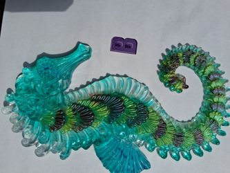 SEAHORSE HANDMADE RESIN