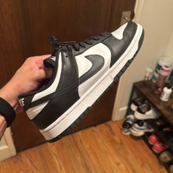 Nike Pandas Size 11