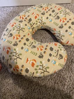 Boppy Pillow/ Nursing Pillow