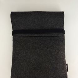 Jabra Evolve2 65 Wireless Headset – Like New + Protective Case!