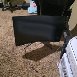 32" Samsung ODYSSEY G7 1440P 240 HZ