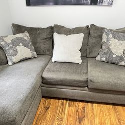 $75 Couch With Lounger