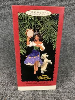 Hallmark Ornament Walt Disney's Hunchback of Notre Dame - Esmeralda & New in the box.