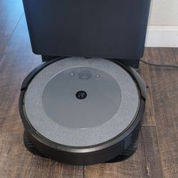 Roomba I5