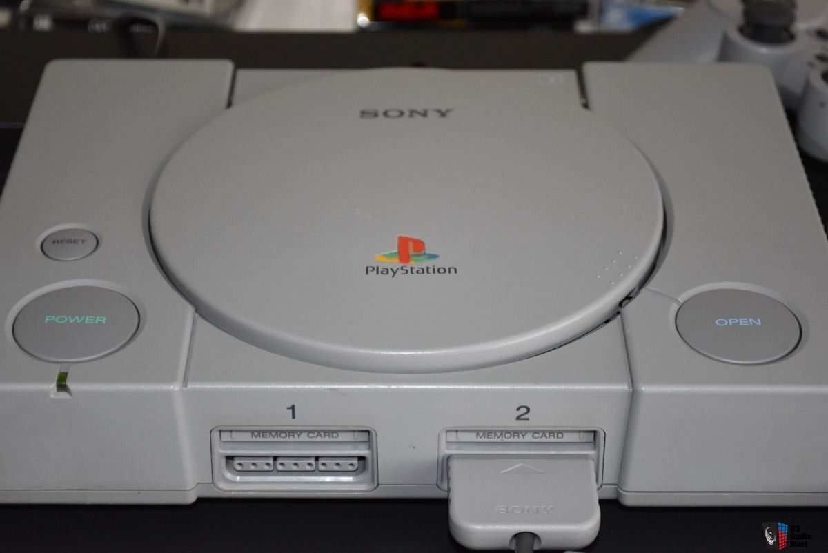PlayStation 1 (PS1) Vintage Gaming Console - USED CONDITION