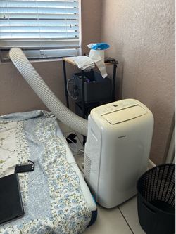 Toshiba stand up ac unit mobile