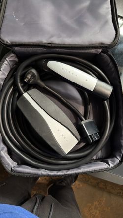 Tesla Mobile Connector
