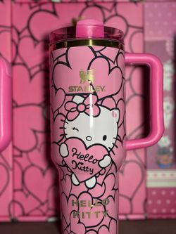 40oz Hello Kitty Stanley