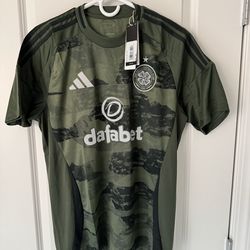 Adidas Celtic soccer jersey size L & S