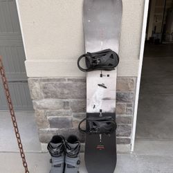 Burton Snowboard / Gear