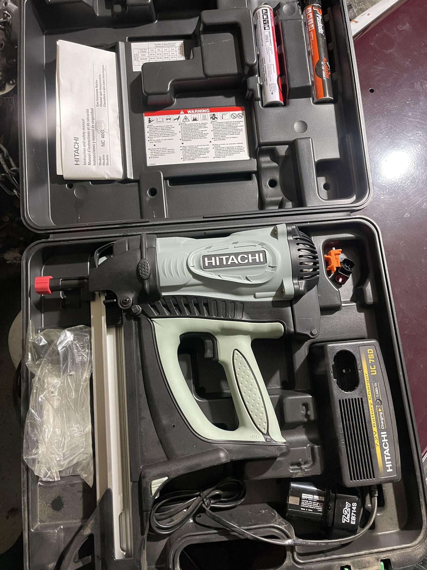 Hitachi NC 40G Nail gun,Concrete Nailer,Concrete Nail gun,