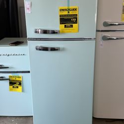 Retro Refrigerator 