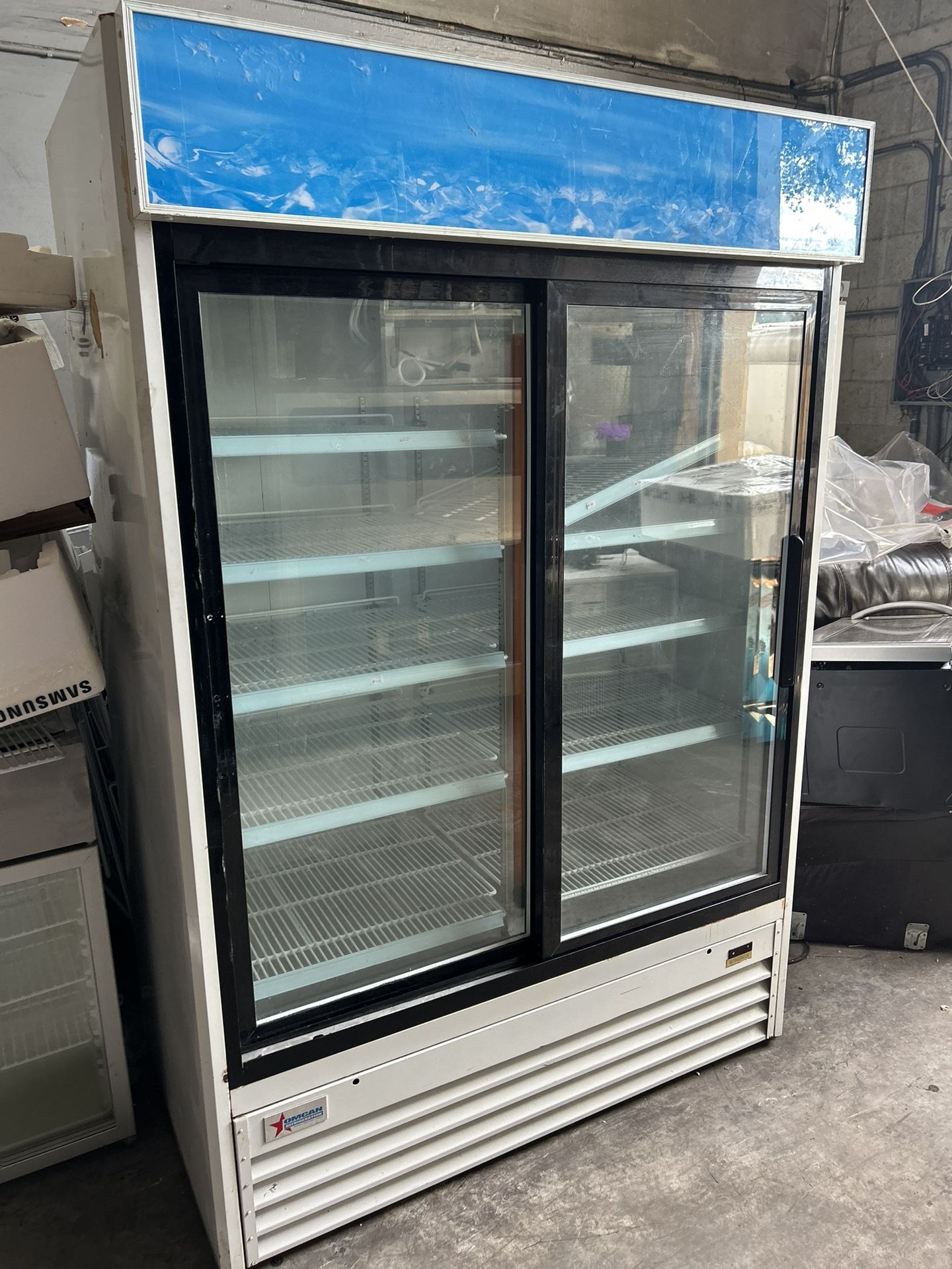 Refrigerator Glass Door Merchandise