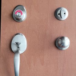 Kwikset Front Entry Door Handleset Lock 