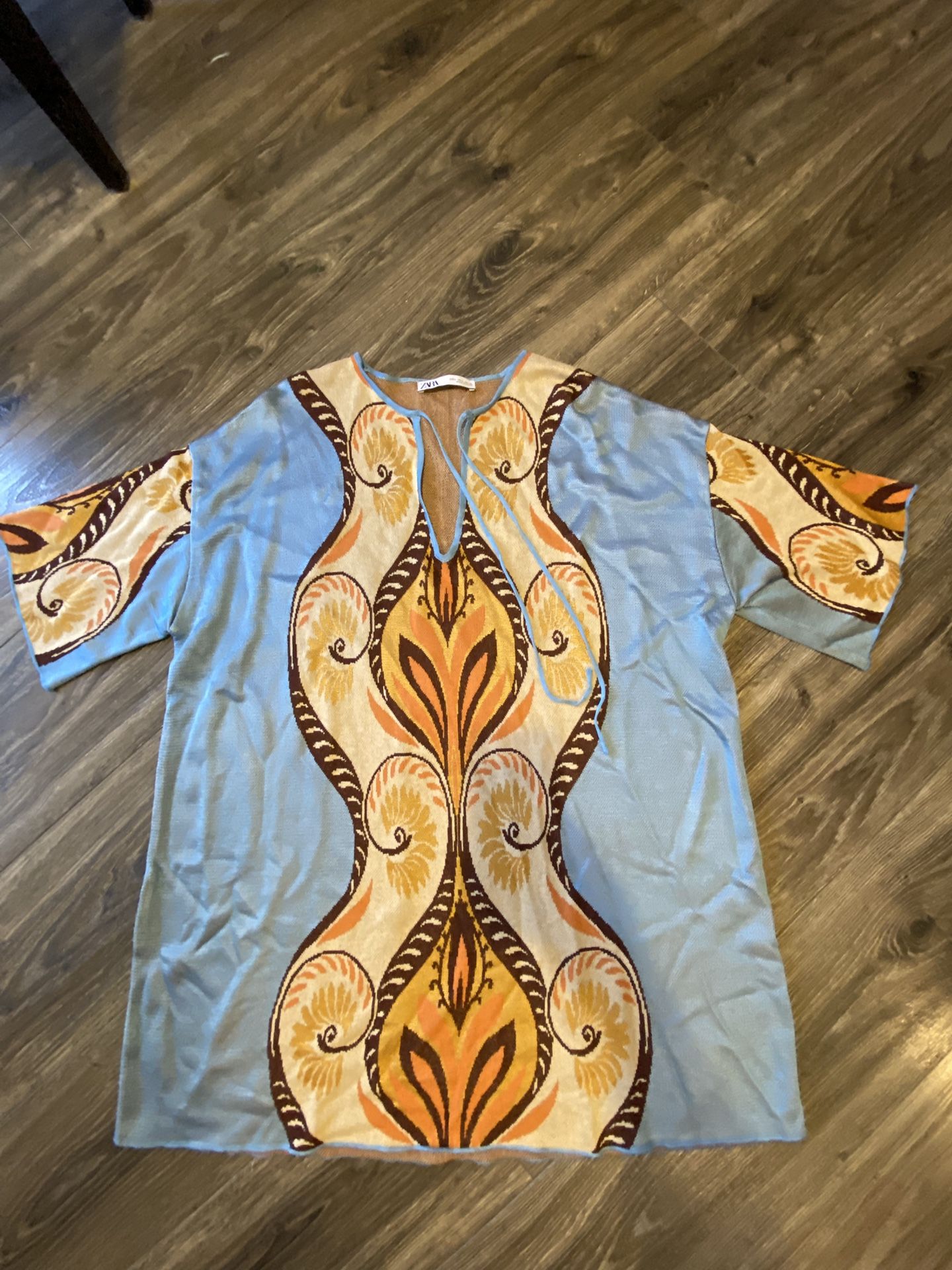 Blue and orange Zara midi dress #midi #dress