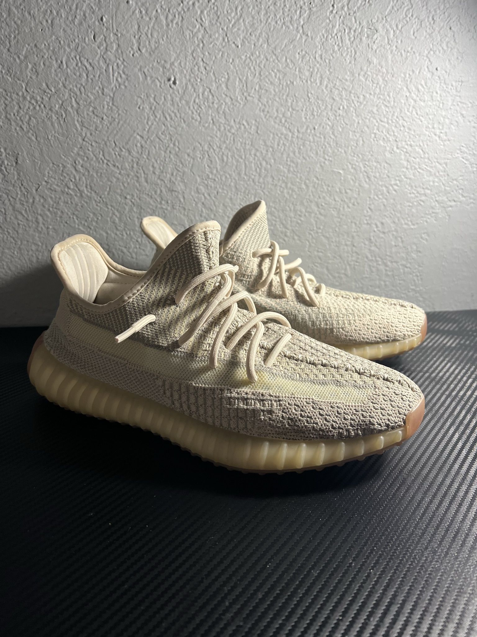 Yeezy 350 Citrin V2 