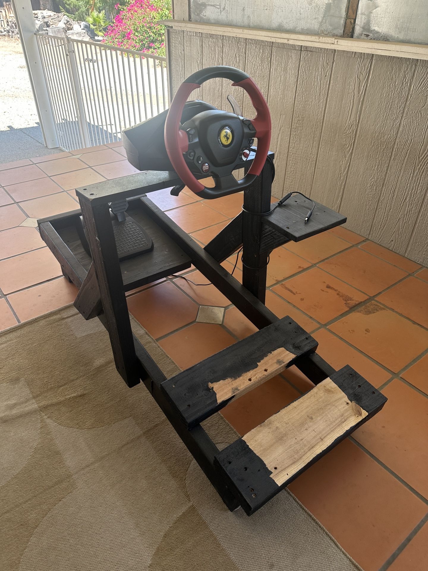 Sim Racing DIY Cockpit / Thrustmaster Ferrari Spider 458 Wheel/Pedal Set