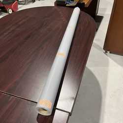 Seamless Paper Backdrop in Grey 53” x 36’