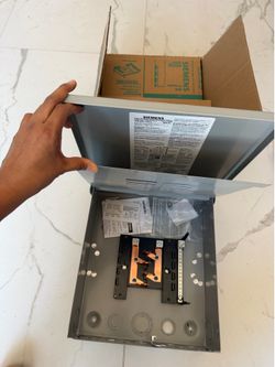 Siemens EQ 125 Amp 8-Space 16-Circuit Main Lug Outdoor Load Center