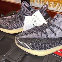 Yeezy Carbon V2 9 1/2