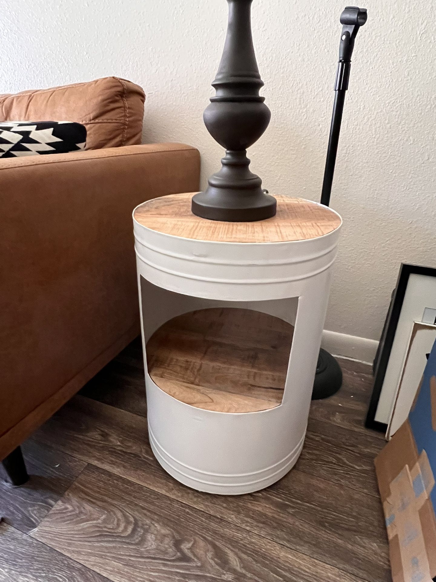 Barrel End Table 