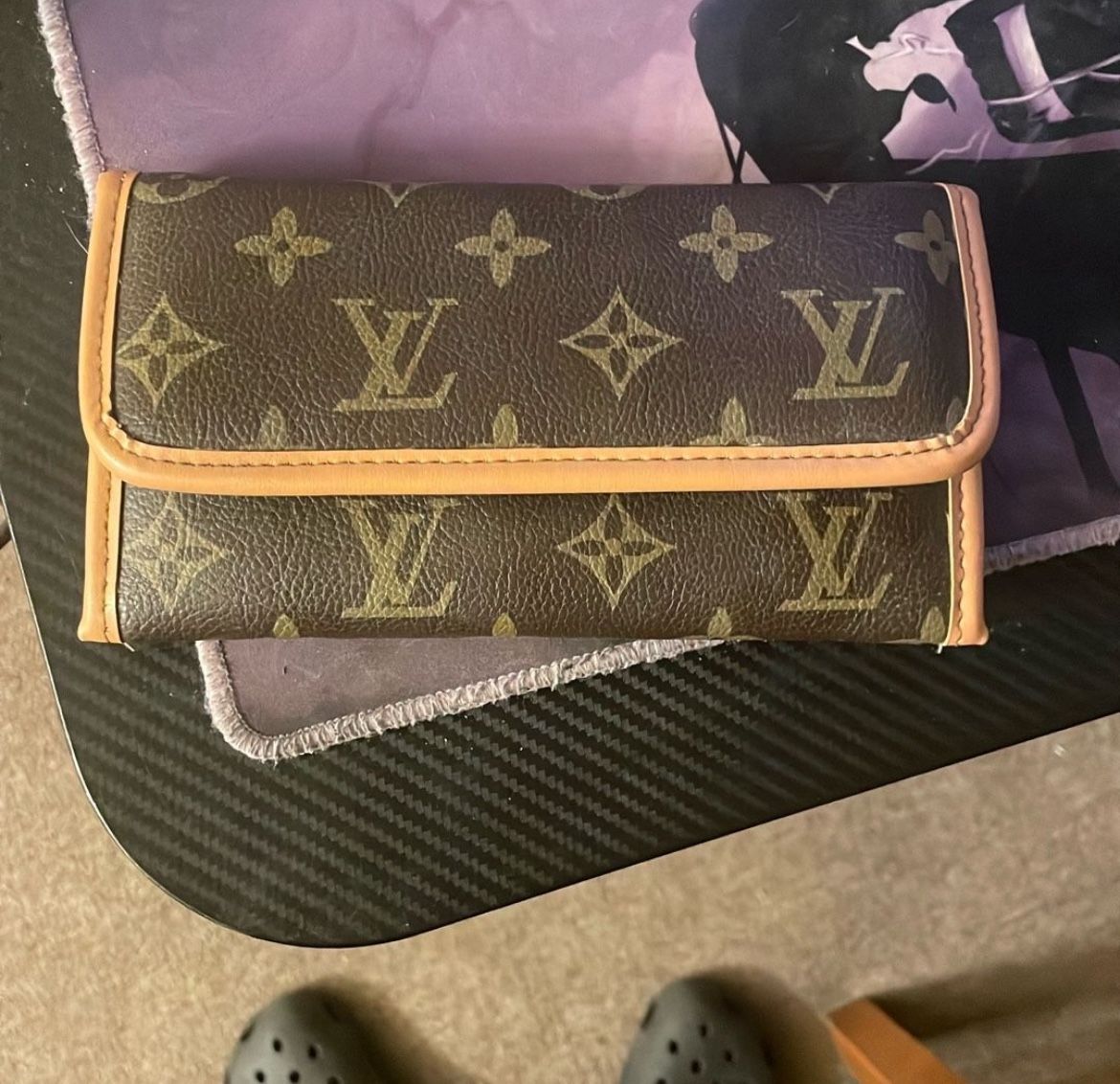 louis v wallet