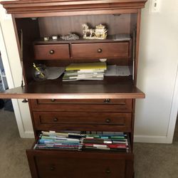 Gentlemen’s Cabinet 