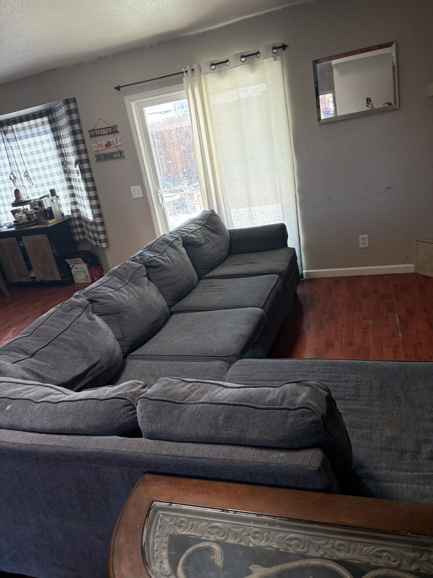 Sectional Couch With Ottoman 