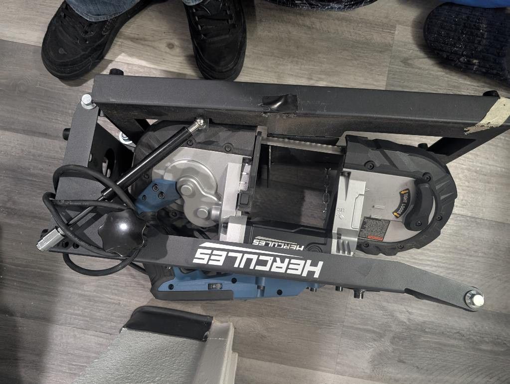 Hercules Corded Band Saw