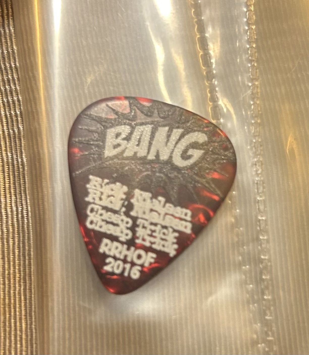 Cheap Trick guitar pic