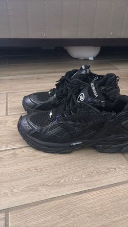Balenciaga runners