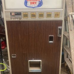 Antique pop machine