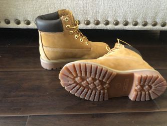 Timberland works water proof boats size 6 1/2