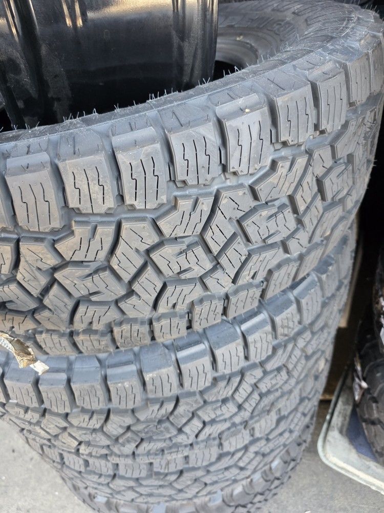 265 70 R17 