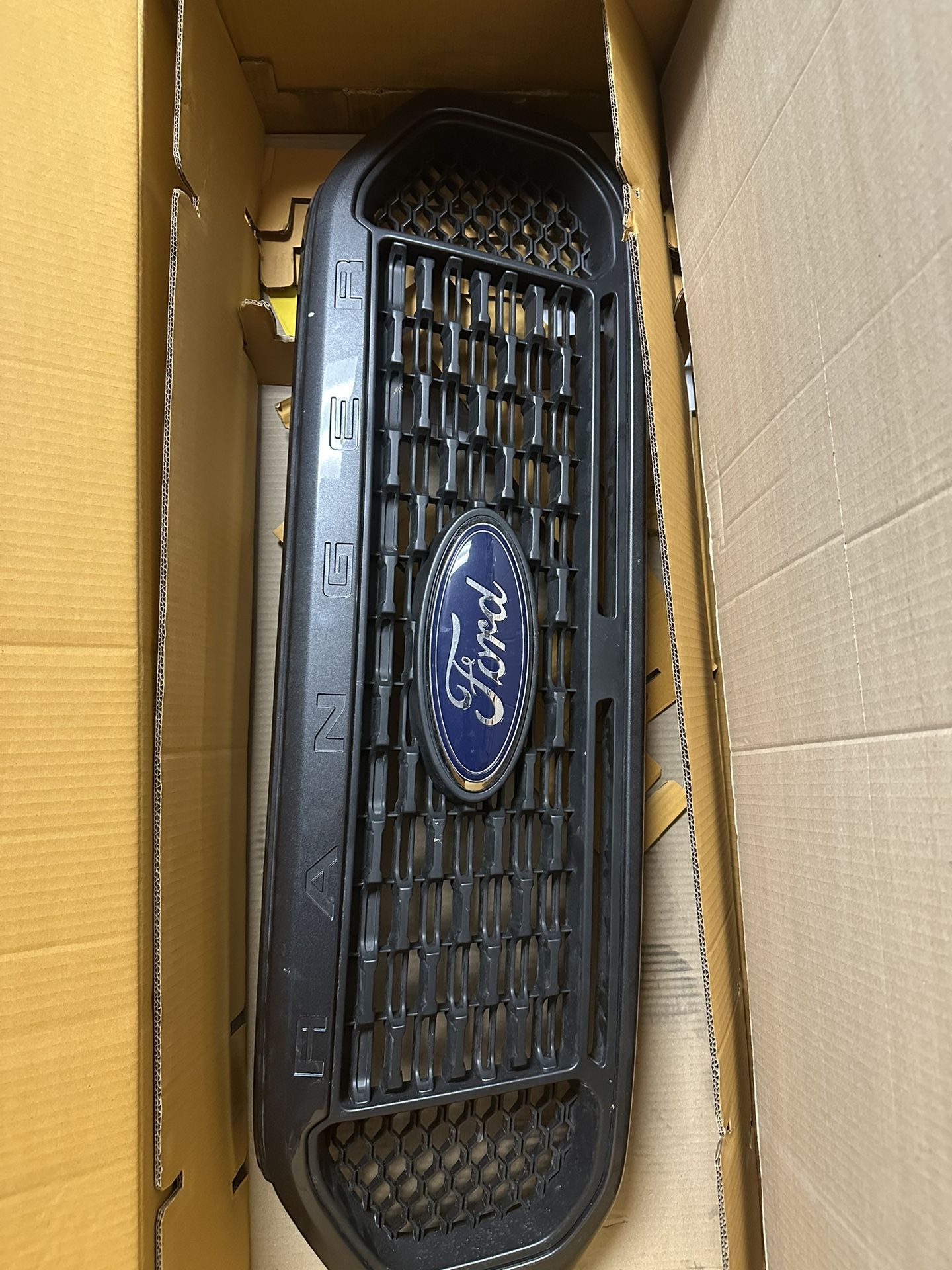 2022 OEM Ford Ranger XLT FX Package Grille