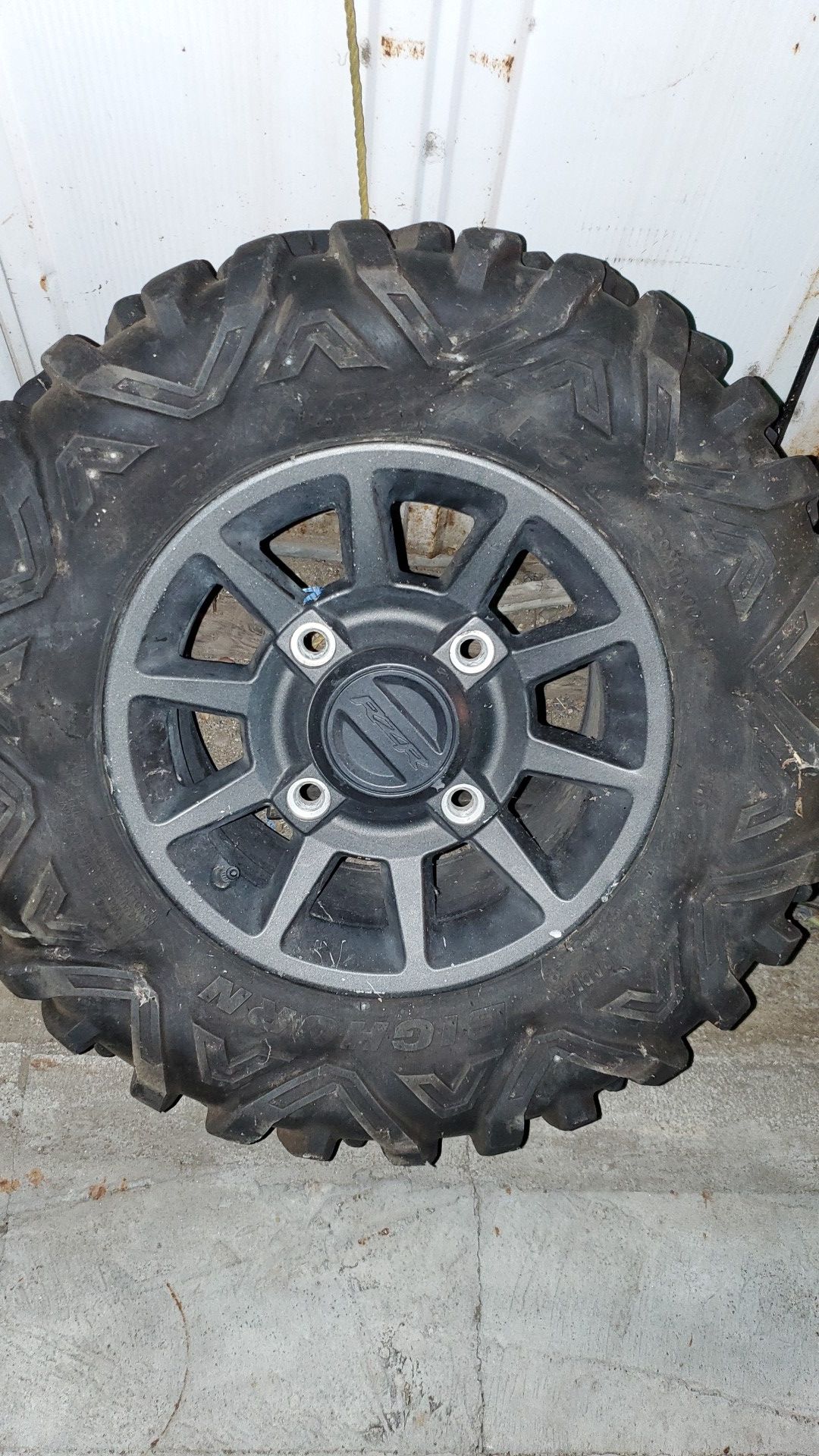 Polaris rzr 1000 rim