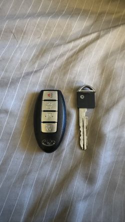 OEM Infiniti G35 Key Fob