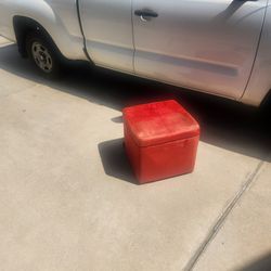 18" sq x 17" tall, small ottoman type seat