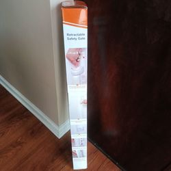Veraste Retractable Baby Gate